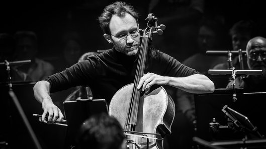 Sietse-Jan Weijenberg, cellist Nederlands Kamerorkest © Peter Lodder