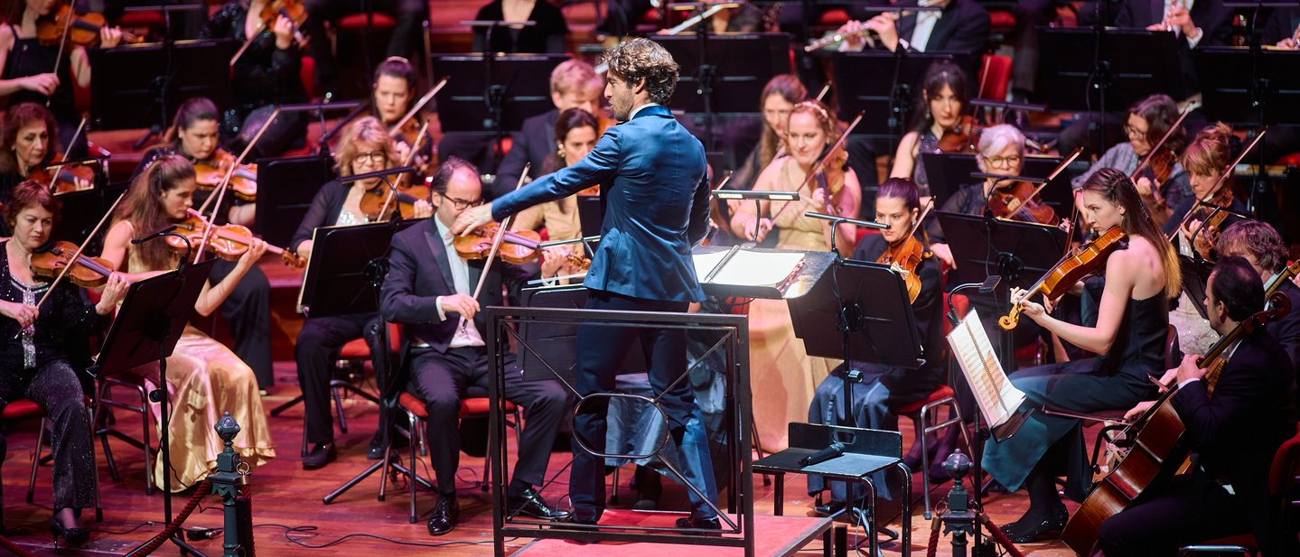 Netherlands Philharmonic Netherlands Chamber Orchestra