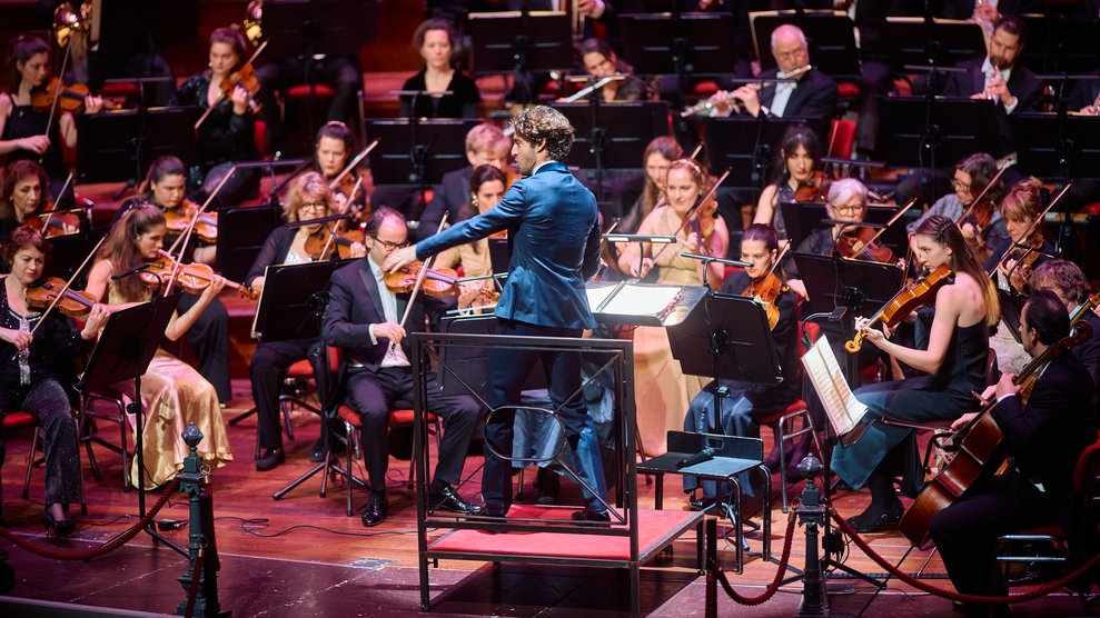 Netherlands Philharmonic Netherlands Chamber Orchestra