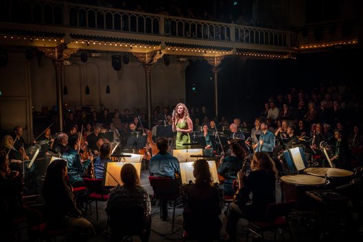 Nederlands Kamerorkest & Brankele Frank in Paradiso © Peter Lodder