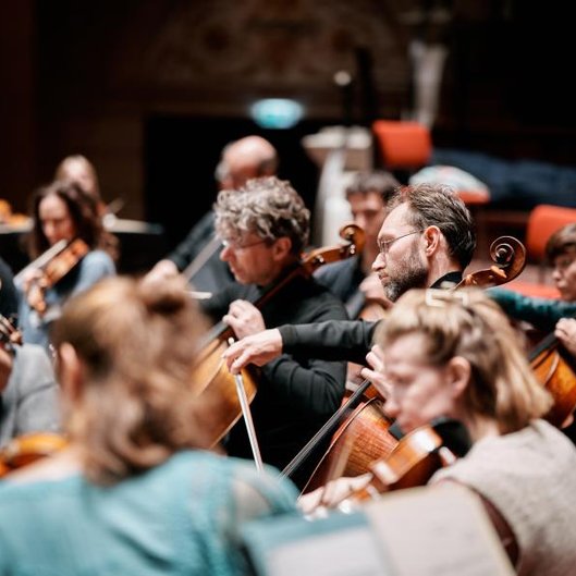 Schumanns-nederlands-kamerorkest-c-eduardus-lee